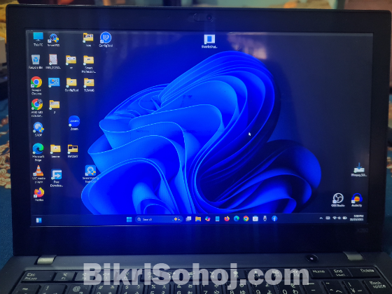 lenovo thinkpad X280  i5 8gen 8gb ram 256gb ssd